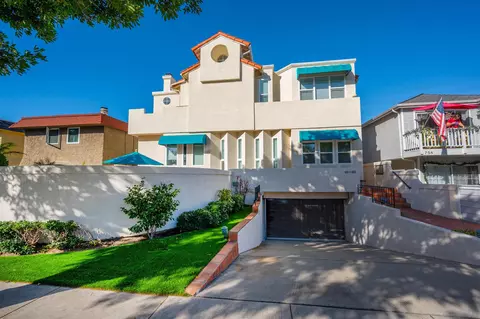 764 E St, Coronado, CA 92118 photo 2