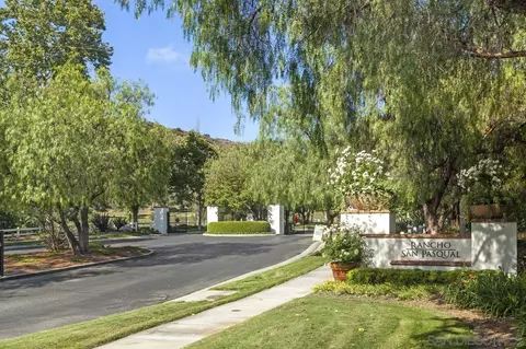3139 Plum Ct, Escondido, CA 92027