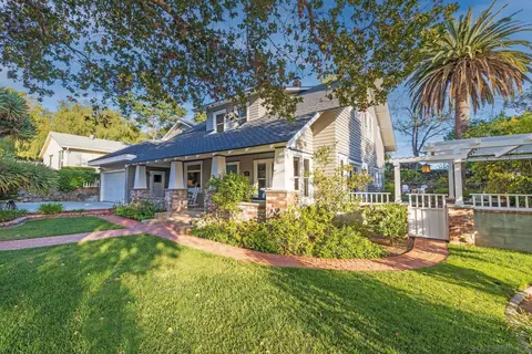 547 E 6th Ave, Escondido, CA 92025 photo 4