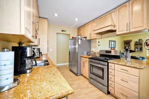 13255 Ann O Reno Ln, Poway, CA 92064 photo 9