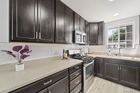 9030 Redfield St, Spring Valley, CA 91977 photo 6