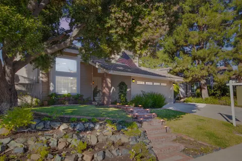 9644 Limar Way, San Diego, CA 92129