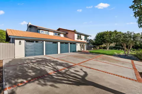 2216 Silver Peak Pl, Encinitas, CA 92024 photo 3