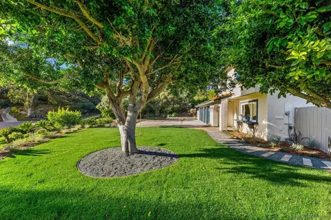 2216 Silver Peak Pl, Encinitas, CA 92024 photo 13