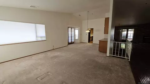 9150 Larga Vista Ct, Spring Valley, CA 91977 photo 8