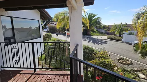 9150 Larga Vista Ct, Spring Valley, CA 91977 photo 13