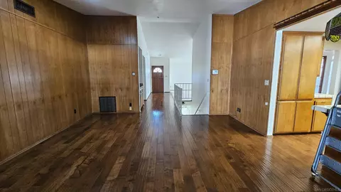 9150 Larga Vista Ct, Spring Valley, CA 91977 photo 11