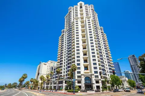700 W Harbor Dr #406, San Diego, CA 92101