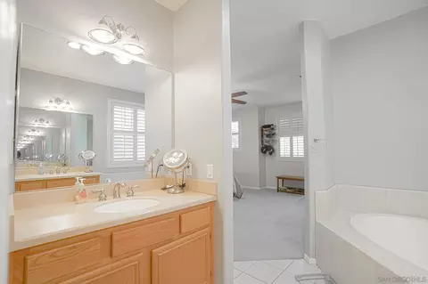9314 Tiffany Park Pl, El Cajon, CA 92021 photo 12