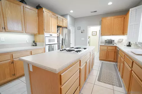 9314 Tiffany Park Pl, El Cajon, CA 92021 photo 30