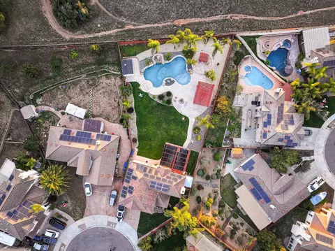9314 Tiffany Park Pl, El Cajon, CA 92021 photo 2