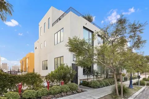 551 Hawthorn St, San Diego, CA 92101