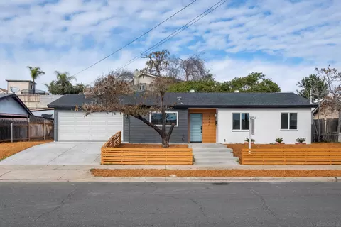 9460 Pennywood Rd, Santee, CA 92071