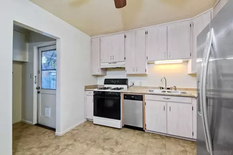 7318-20 Draper Ave, La Jolla, CA 92037 photo 13