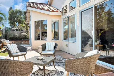 1644 Olympus Loop Dr, Vista, CA 92081 photo 25