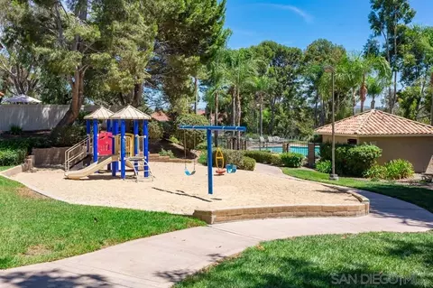 1644 Olympus Loop Dr, Vista, CA 92081 photo 35
