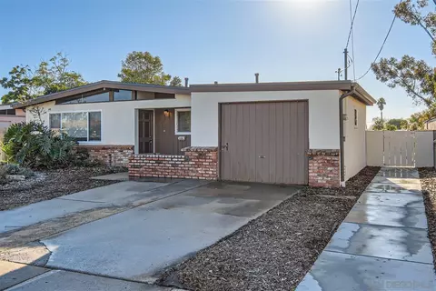 4588 Chinook Ct, San Diego, CA 92117
