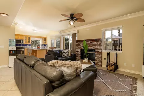 1963 Amarillo Pl, Escondido, CA 92025 photo 8
