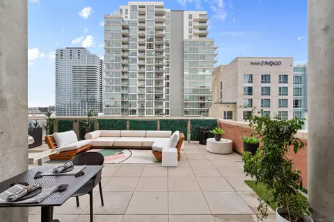 800 The Mark Ln #905, San Diego, CA 92101