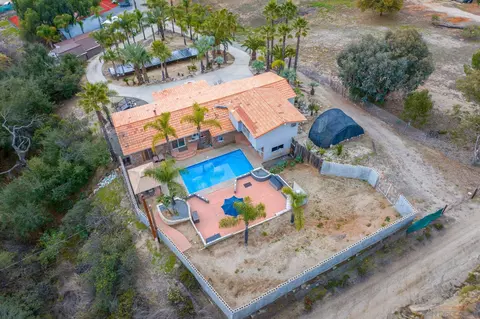 29987 Mactan Rd, Valley Center, CA 92082