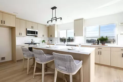 10646 Kemerton Rd, San Diego, CA 92126