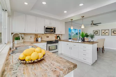 20 Gingertree Ln, Coronado, CA 92118 photo 10