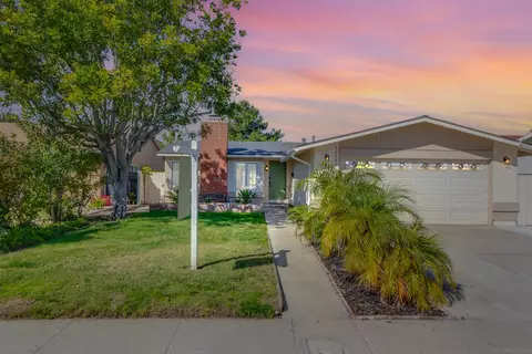 12956 Via Caballo Rojo, San Diego, CA 92129