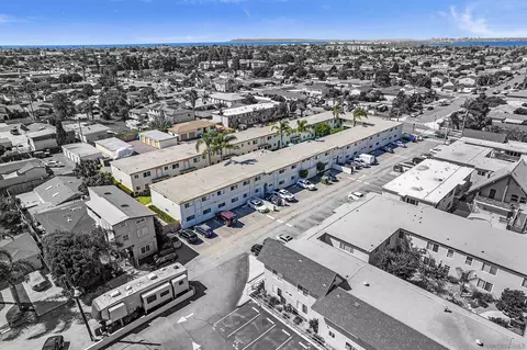 1019 Imperial Beach Blvd, Imperial Beach, CA 91932