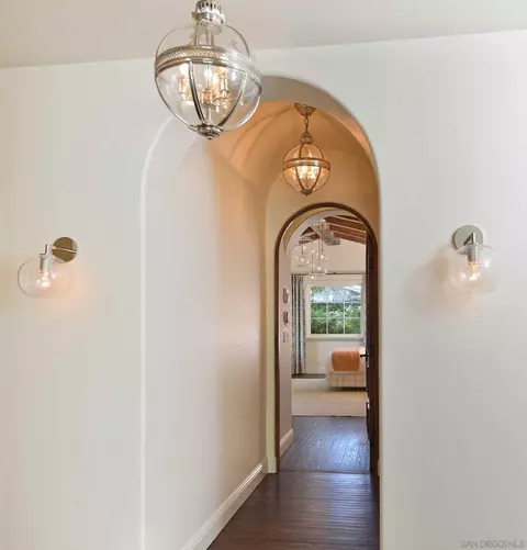 Entry Way - 1202 Via Barranca, La Jolla, CA 92037 photo 1 of 1