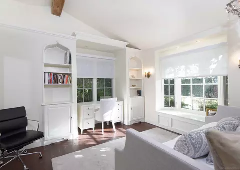 Living - 1202 Via Barranca, La Jolla, CA 92037 photo 4 of 4
