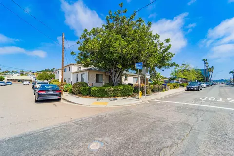 4903 Naples St, San Diego, CA 92110