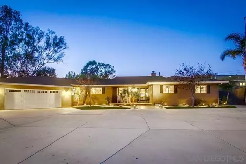 43 Corte Maria Ave, Chula Vista, CA 91910