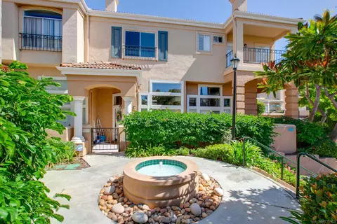 7182 Calabria Ct UNIT C, San Diego, CA 92122