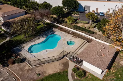 4235 Tiberon Dr, Oceanside, CA 92056 photo 28