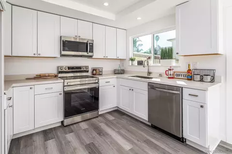 4235 Tiberon Dr, Oceanside, CA 92056 photo 8