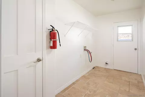 6318 Lambda Dr, San Diego, CA 92120 photo 32