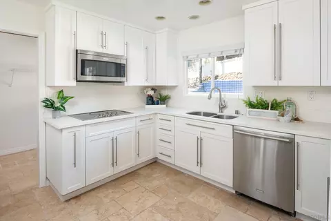6318 Lambda Dr, San Diego, CA 92120 photo 18
