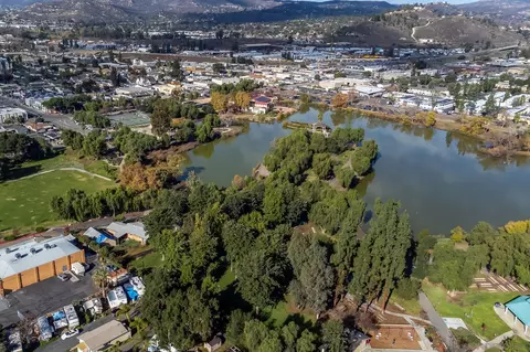 12818 Julian Ave, Lakeside, CA 92040 photo 31