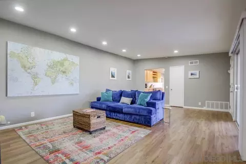 9921 Rockgate, Spring Valley, CA 91977 photo 10
