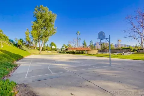 9921 Rockgate, Spring Valley, CA 91977 photo 43