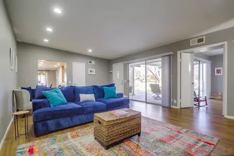 9921 Rockgate, Spring Valley, CA 91977 photo 11