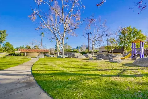 9921 Rockgate, Spring Valley, CA 91977 photo 41
