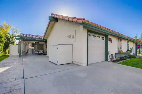 9921 Rockgate, Spring Valley, CA 91977 photo 3