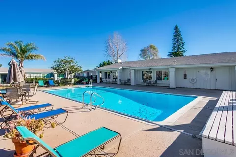 Exterior - 3684 Bartlett Ave, Oceanside, CA 92057 photo 2 of 12