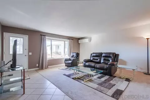 Living - 3684 Bartlett Ave, Oceanside, CA 92057 photo 2 of 6