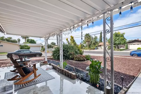 2201 E Lincoln Ave, Escondido, CA 92027 photo 4