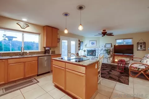 28345 Glenmeade Way, Escondido, CA 92026 photo 10