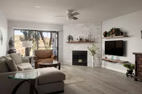 3162 Camino De Aguas, Carlsbad, CA 92009