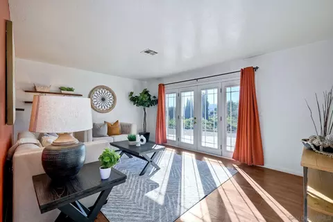 9620 Ryder Ct, Santee, CA 92071