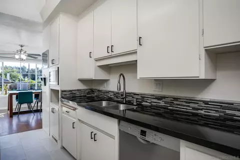 1820 Alessandro Trl, Vista, CA 92084 photo 16